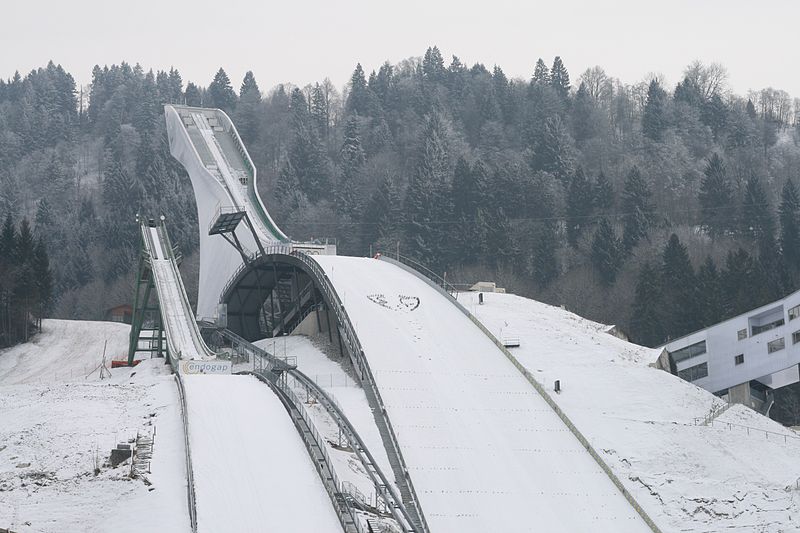 Olympic_ski_jump